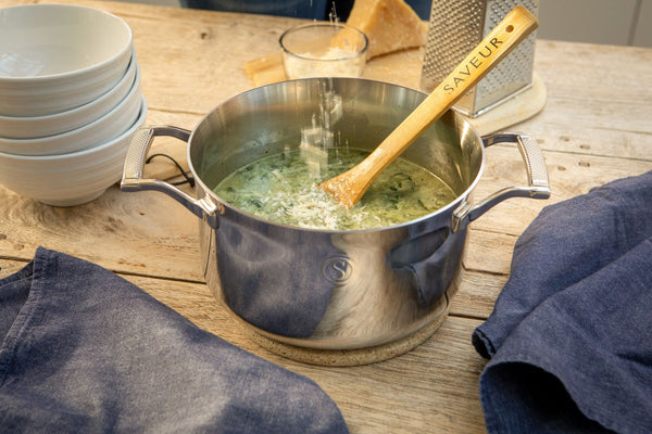 Stainless Steel Tri-Ply Casserole Pot 3.8L with Double Walled Insulating Lid - 22cm