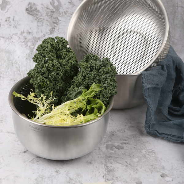 Stainless Steel Mixing Bowl With Colander